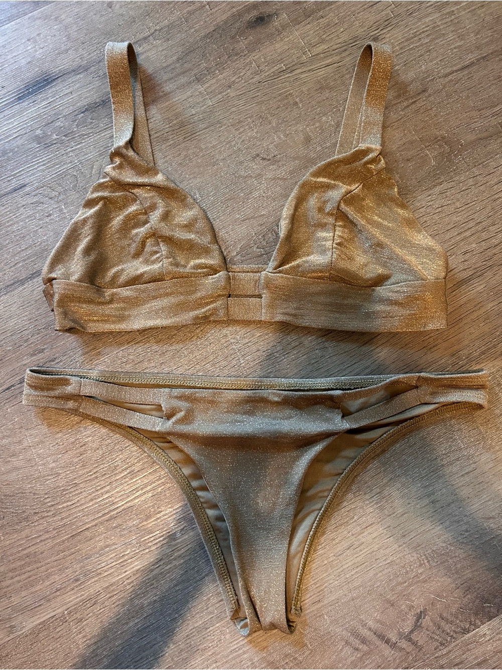 Vitamin A Bikini Set Womens Size M Gold Metallic Shimmer Bralette